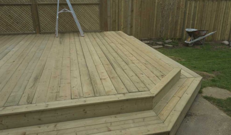 decks-custom-carpentry