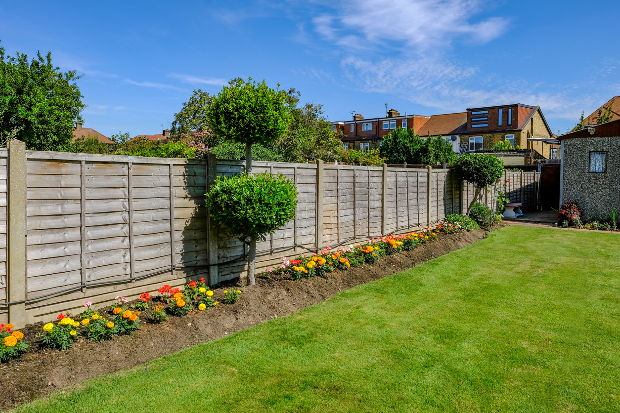 Tips to Build a Good NeighbourFriendly Fence